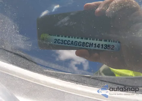 2012 Chrysler 300 S V6 from USA, damaged, VIN 2C3CCAGG8CH141352